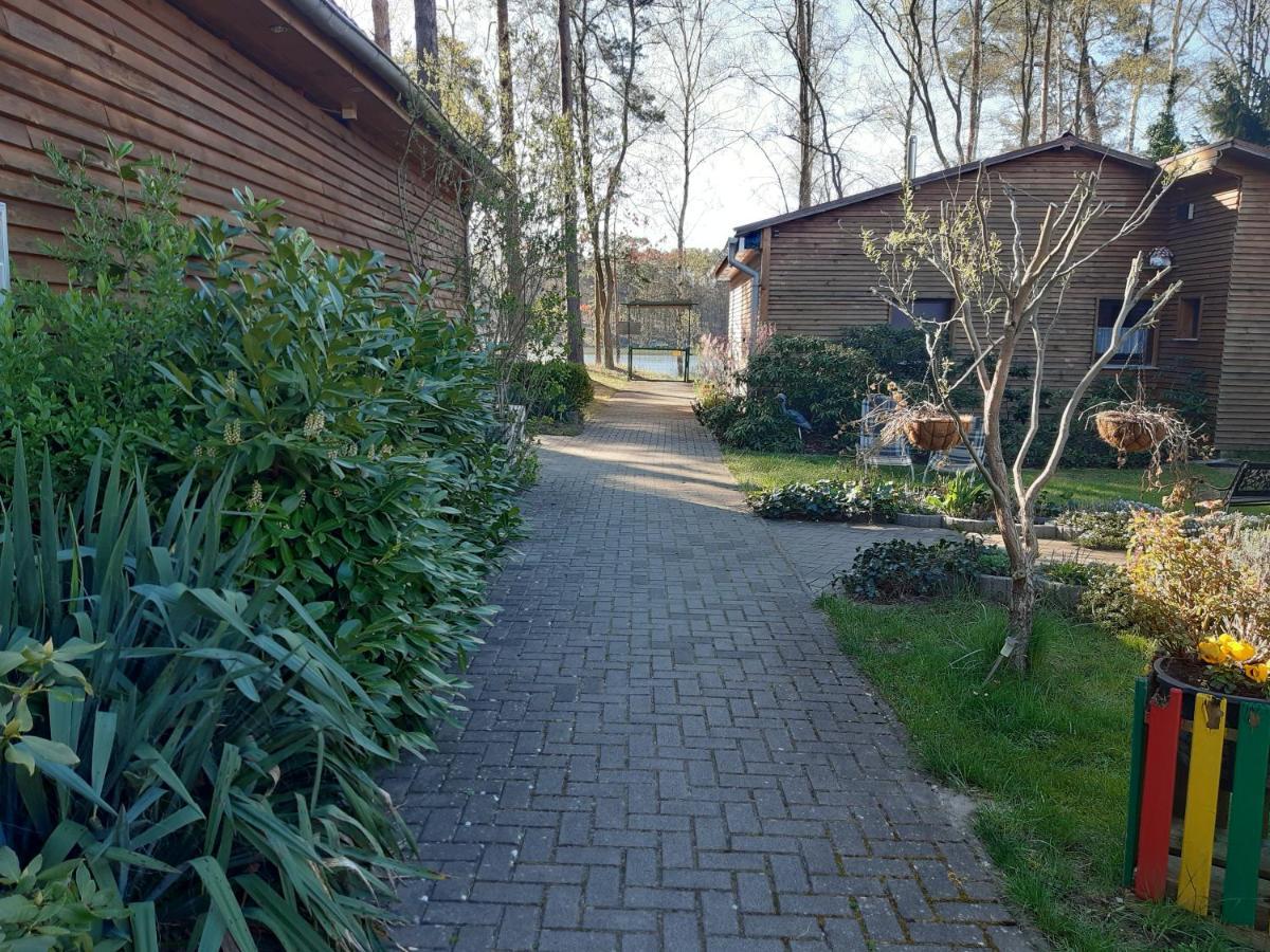 Monikas Gaestehaeuser Seeblick Himmelpfort Eksteriør bilde
